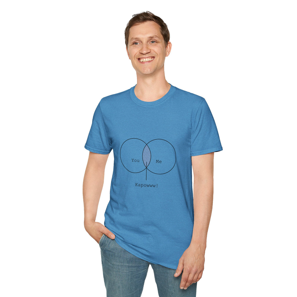 You + Me = Kapowww! T-Shirt – Funny Geek Love Venn Diagram Tee