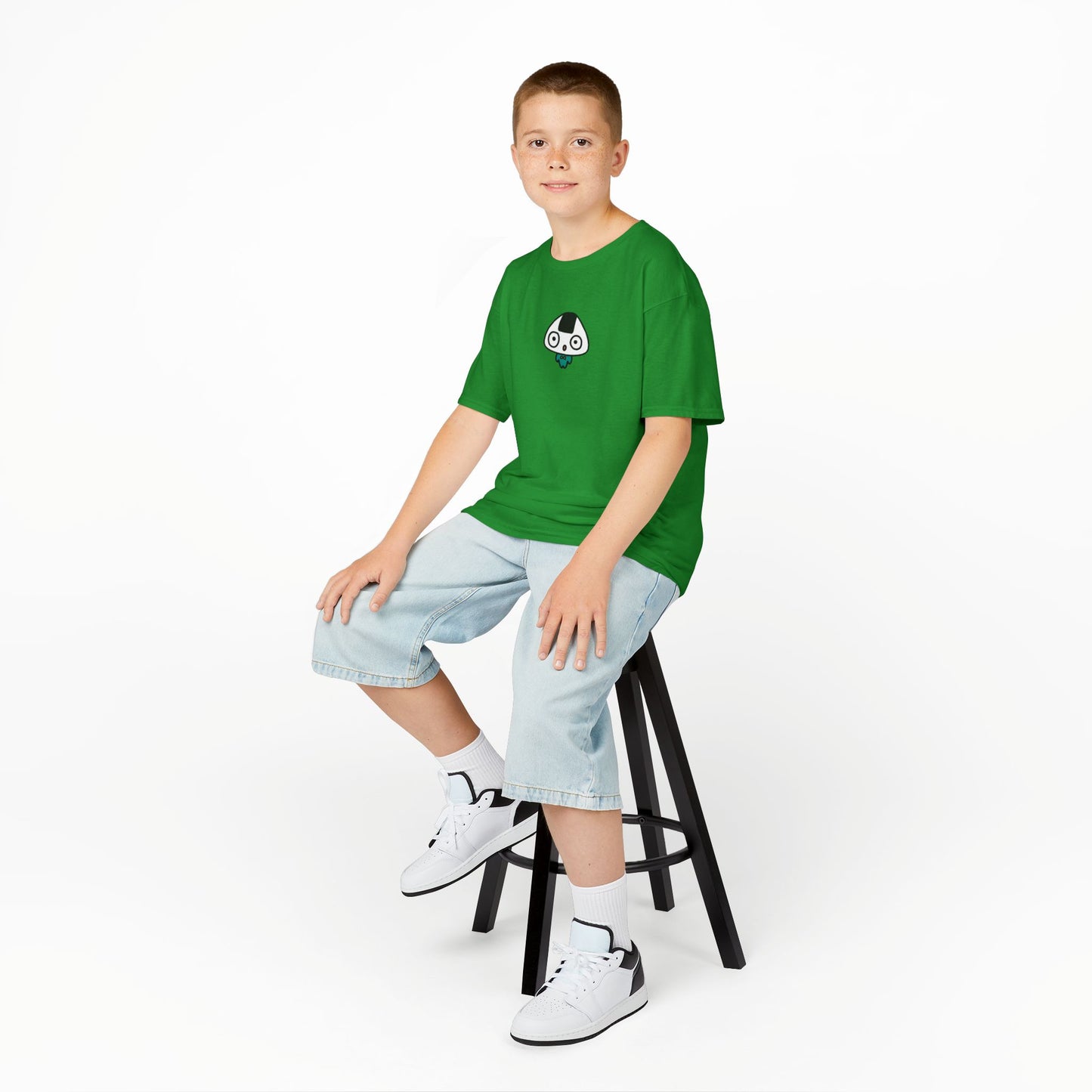 Pet Alien Graphic Kids' T-Shirt – A Fun and Out-of-This-World Style