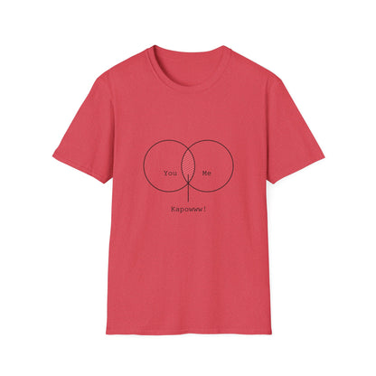 You + Me = Kapowww! T-Shirt – Funny Geek Love Venn Diagram Tee